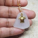 Aruba turtle necklace
